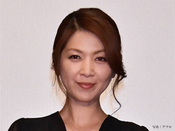 飯島直子　すっぴんと思われる最新ショットに反響　「理想の５０代」