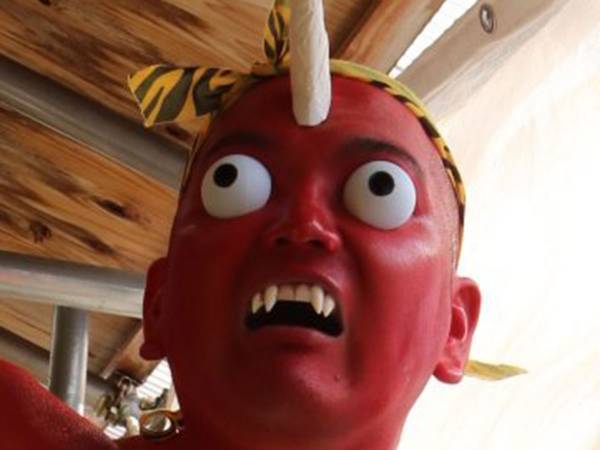 鬼役を任された夫　登場した姿に、本物の鬼も腰を抜かす！？