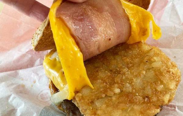 今度の『サムライ』もパンチありすぎ…！　マクドナルドの『サムライマック』がクセになる