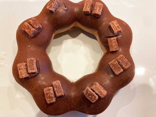 「まとめ買いすれば良かった…！」　ミスドの『大人のポン・デ・ショコラ』はリピ決定