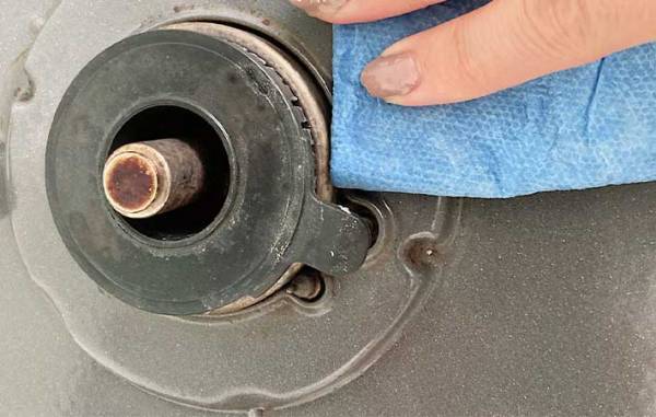 「この紙こそ神！」「買って損なし」　コストコの『車用タオル』を、コンロ掃除に使ってみたら？