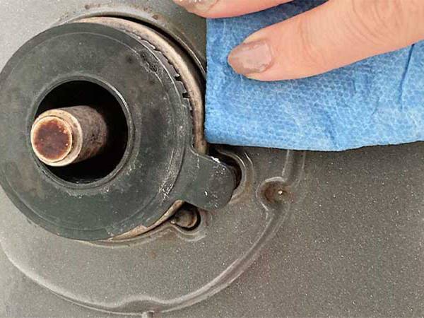 「この紙こそ神！」「買って損なし」　コストコの『車用タオル』を、コンロ掃除に使ってみたら？