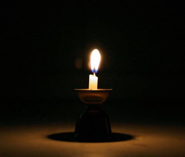 日本人の多くが勘違いしている「灯台下暗し」の『灯台』の意味