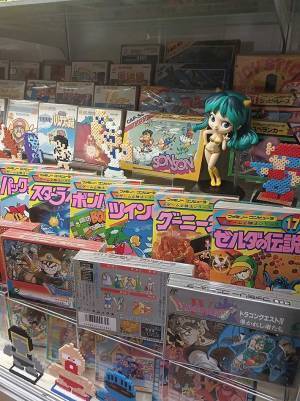 これが昭和の常識だった！　ゲーム店のディスプレイ再現に「最高」「涙が出る」