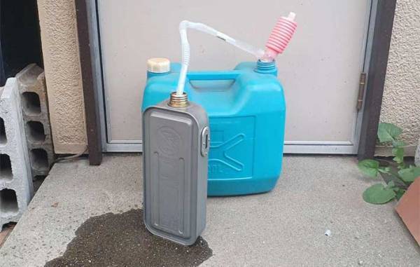 灯油が手についちゃった…　臭いをすぐ消せる方法に「すごい」「そんな効果が！」