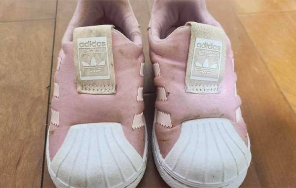 入れ歯洗浄剤で『スニーカーの汚れ』は落ちる？　驚きの結果に「大満足！」