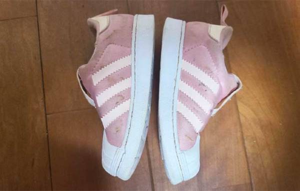 入れ歯洗浄剤で『スニーカーの汚れ』は落ちる？　驚きの結果に「大満足！」