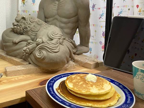 芸大卒業生の『食事風景』に驚く声が続出！　「声を出して笑った」「発想が大好き」