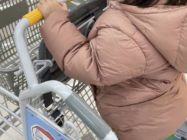 お店のショッピングカートに「考案者は天才か！？」「めっちゃいい！」