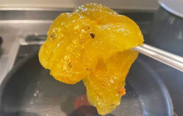 油処理が楽しくなるダイソー商品『わたぐも』　「ぷるっとジェル状に！」「めっちゃラク」