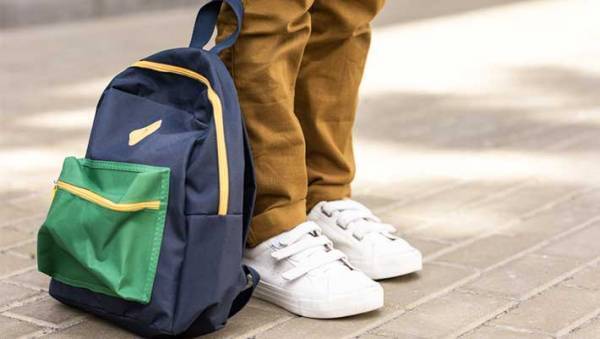 旅行客に「ケチャップついてる」と教えてくれた親切な相手　意図に震え上がる