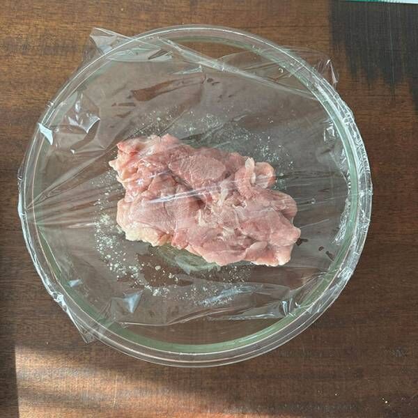 今日は料理したくない！　そんな時は凍った肉のまま作れる『塩鶏チャーシュー』がおすすめ