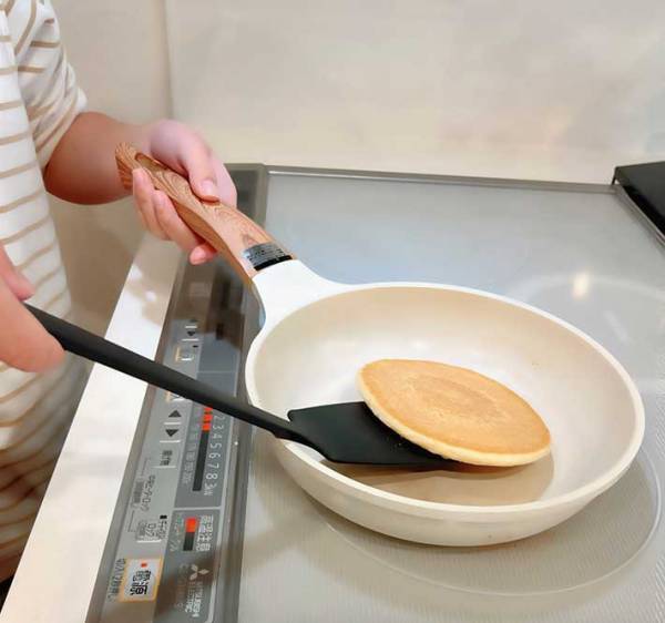 プレートの文字を見てみると…？　小６娘が作ったケーキに「素晴らしい」の声