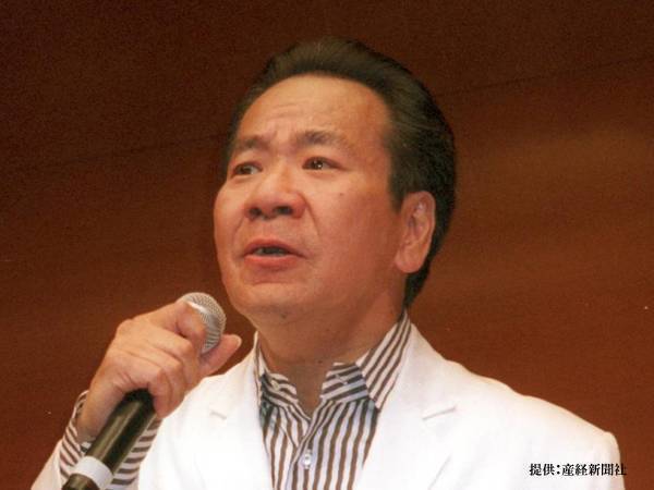 プロの演歌歌手がカラオケで歌った結果…？　「こんなん出るの！？」「初めて見た」