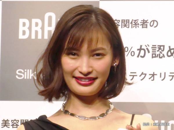 結婚式を挙げたToruと大政絢夫婦　タキシードとドレス姿に「絵になる」の声