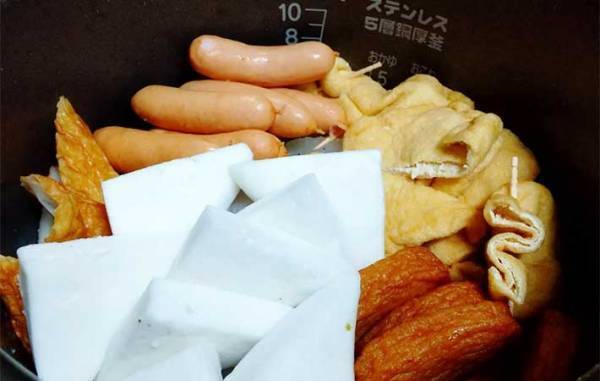 スイッチさえ押したら外出もOK！　簡単すぎる『炊飯器おでん』とは？