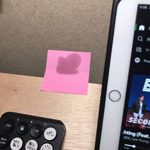 「掃除とか管理がしゃらくさい」　アロマオイルをもっと手軽にするライフハックに「天才」「画期的」