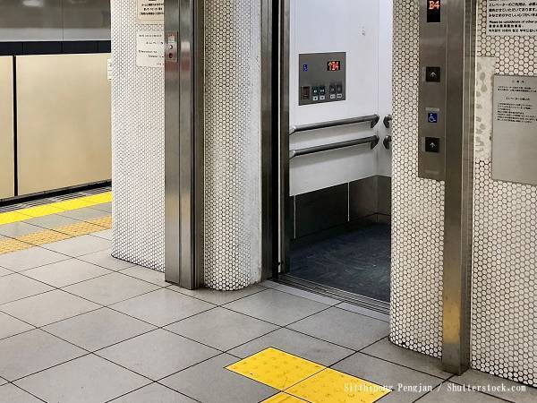 「自分中心」「この動画はショックが…」　車いす利用者が投稿した動画に注目集まる