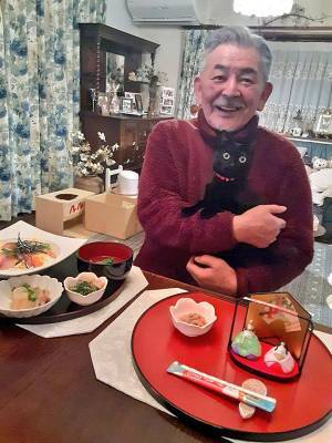 『幼い実娘』がいないのに、ひな祭りを祝う両親　理由に「最高の発想！」「まさに愛」