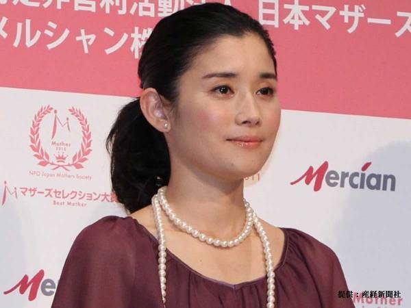 石田ひかりが投稿した『手作り弁当』に「涙で最後まで読めない…」の声