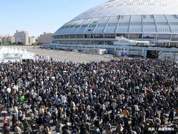 転売に「もはやむなしい」の声　『侍ジャパン』のグッズを求め、買えなかった人も