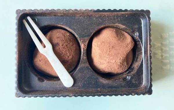 「１００個食べたい」「控えめにいって最高」　ローソン『Uchi Cafe』の『生チョコトリュフ』に絶賛の声！