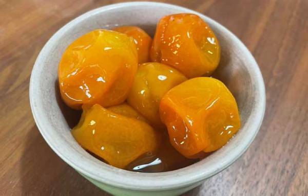 ちょっと酸味が気になるキンカン　食べやすくするコツに「めっちゃ簡単」「毎年やりたい」