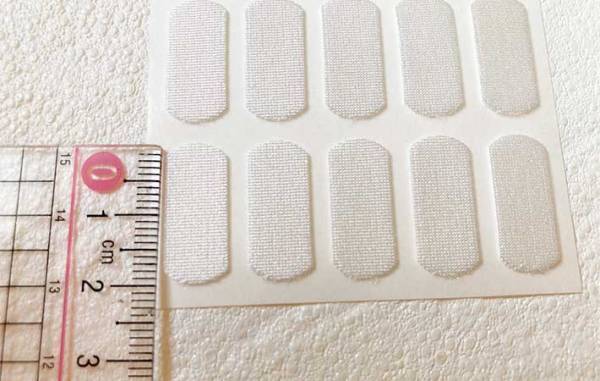 名前付けの救世主！　ダイソーの『ストレッチラベル』に「これ最高」「めっちゃ助かる」