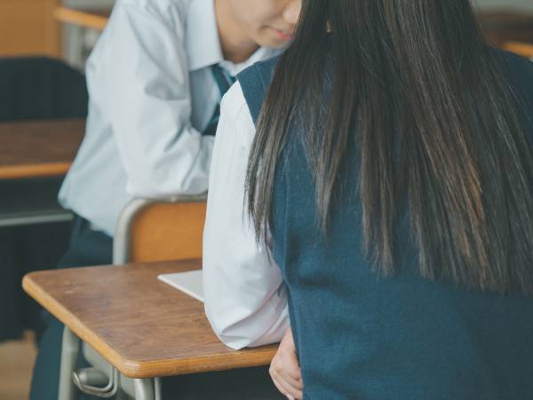 スーパーで『ちらし寿司』を買った高校生　秘密の雛祭りを開催したワケに「友情に泣いた」