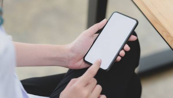 「便利」「こんなこと出来るの？」　使えるLINEの裏技とは？