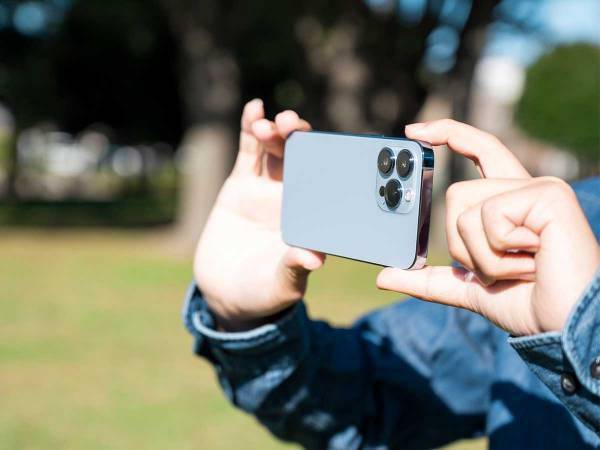 無断撮影をするファンに、女性歌手が注意喚起　「それは盗撮だから！」