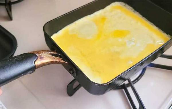 ムラのない溶き卵の作り方　箸を『あれ』に変えるだけで？　「全然違う」「早く知りたかった」