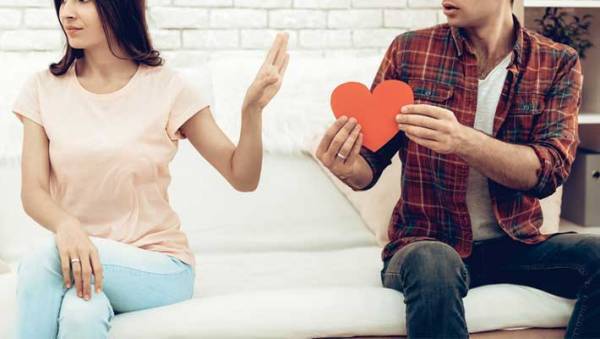 深夜、電話をかけてきた男友達　泣きながら話す失恋話に「日本と違う」「アメリカならでは」