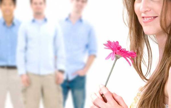 深夜、電話をかけてきた男友達　泣きながら話す失恋話に「日本と違う」「アメリカならでは」