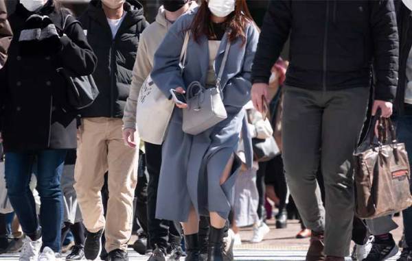 マスク着用、個人の判断が基本に　『継続』選ぶ企業や学校に疑問の声も