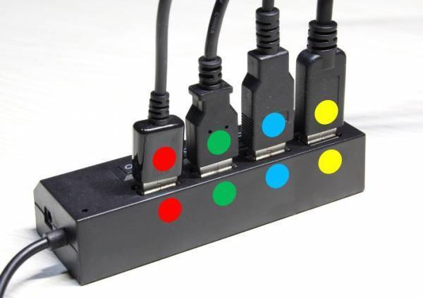 「なんで思いつかなかった」「確かにその手が！」　一発でUSBを挿す方法とは！？