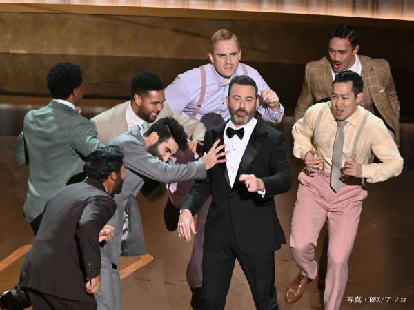 アカデミー賞で司会者が『強制退場』　方法に「考えた人は偉大」「あらゆる式典で採用して！」