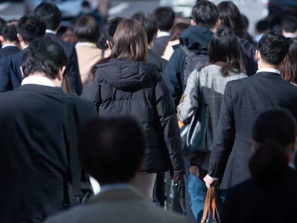 警察庁が自殺者数を公表　増加傾向に、悲しみの声