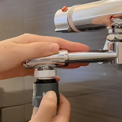 ベランダの水掃除をしたいけど蛇口がない方必見！　「これは助かる！」「ありがとう」