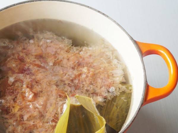 自宅にあるアノ家電で出汁を取る方法に　「天才」「いわれてみればその手が」