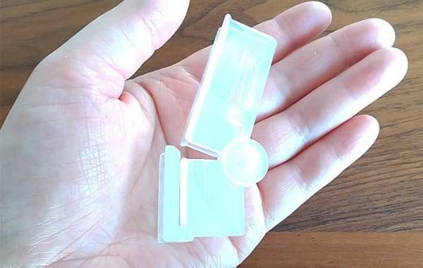 ダイソーの『パック牛乳クリップ』　便利すぎて「もっと早く出会いたかった！」