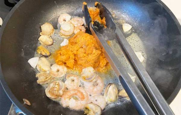 「買わなければよかった…」「後悔している」　コストコファンを夢中にさせた『パスタソース』がすごい