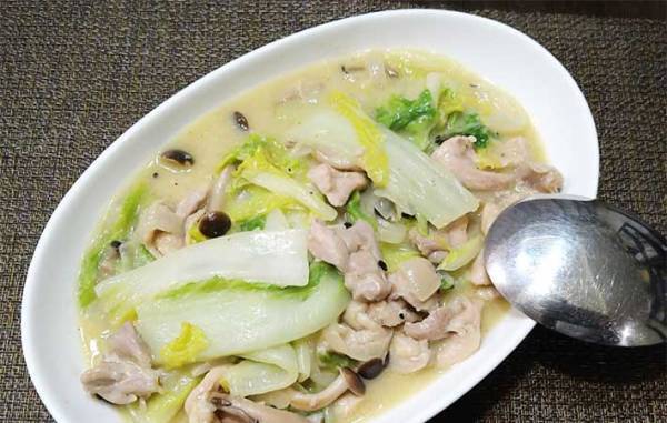 「アレンジいろいろ」「クリーム濃厚」　カルディの『パスタソース』で、野菜たっぷりの１品を作れた！