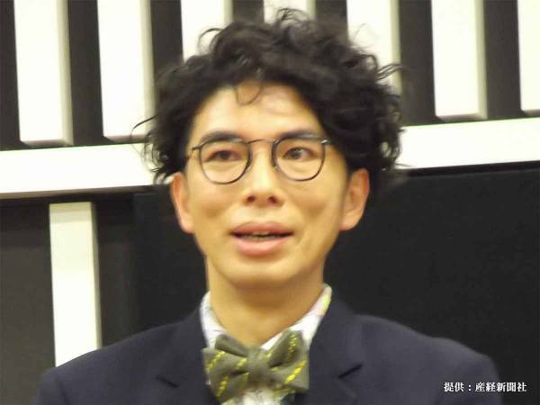 片桐仁の次男、卒業式での姿に称賛　「スカートをこんなに履きこなすなんて…」「かっこいい！」