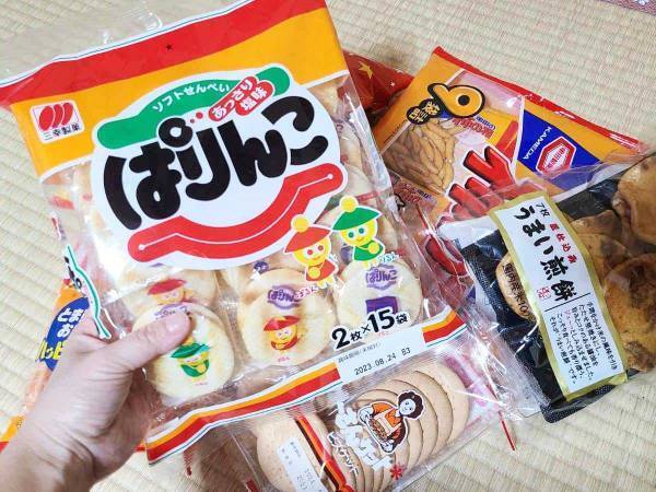 余った煎餅がしけってる…　秒で復活させる方法に「パリッパリ！」「まるでできたて」