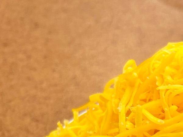 「パンチが効いてる」「どうやって食べるの！？」　海外グルメの見た目に衝撃走る