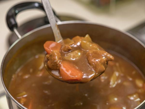 カレーを食べて一家３人食中毒に　茨城の注意喚起に「これは怖い」「自分も間違えそう」