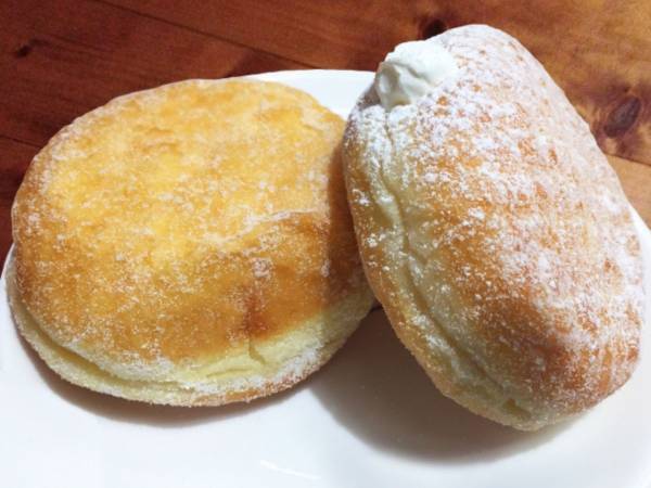 ３５円でまるでミスド！　本物そっくり「エンゼルクリーム」の簡単レシピ