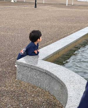 ４歳の息子、公園で放った『ひと言』に吹き出す　「ダンディだ」「笑った」