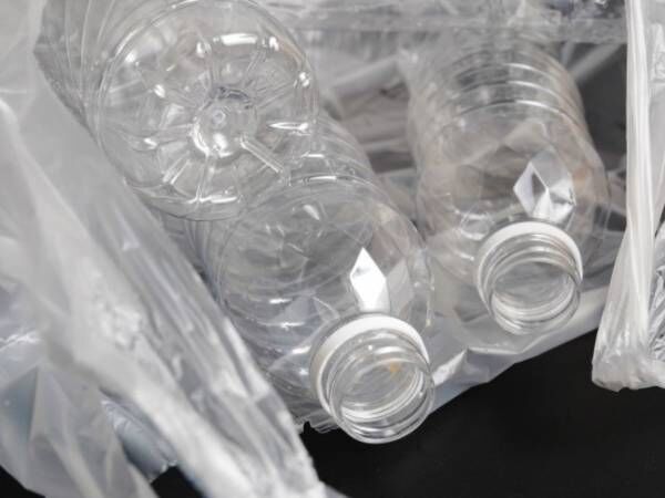こんなに便利だったの…！？ 捨てる前にできるペットボトルの活用術に 